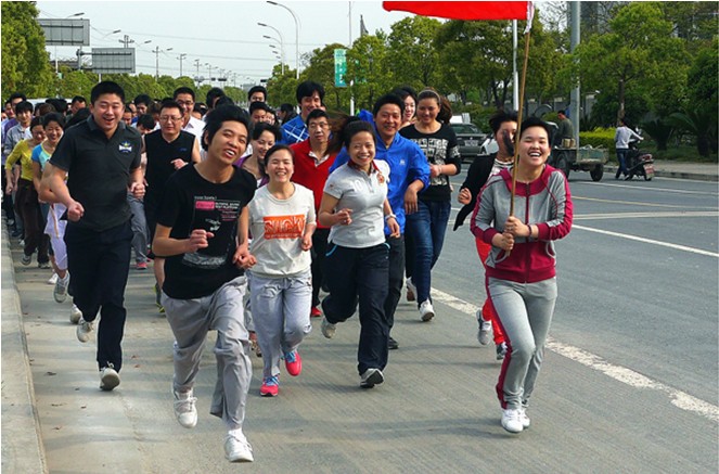 活力青春，與長跑同行！